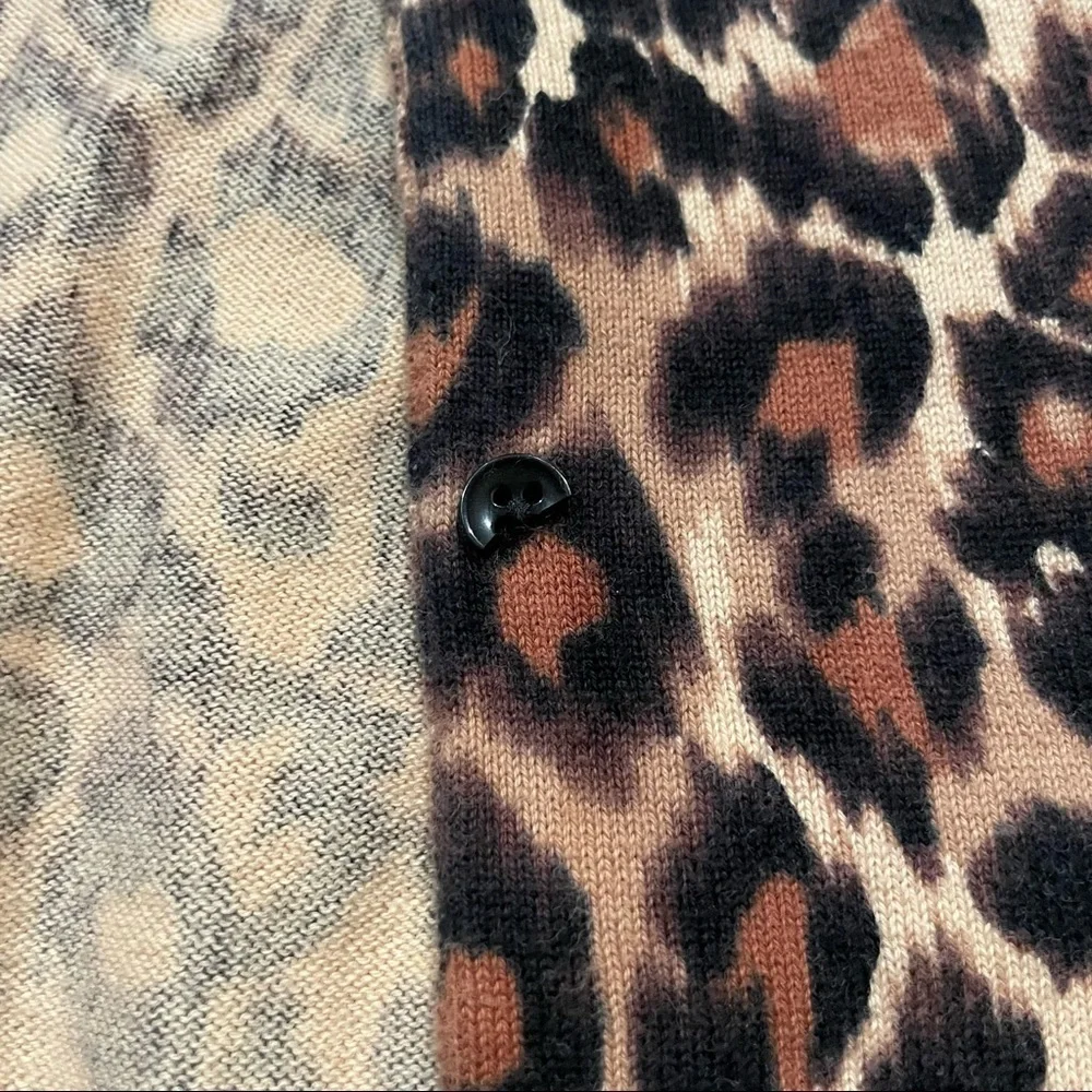 Gap Cheetah print cardigan sz 5 🐆🖤✨
